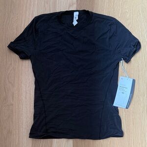 lululemon athletica wunderlust Black Short Sleeve Tee